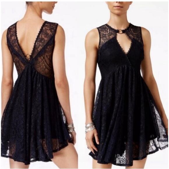Free People Don't You Dare Lace Mini Dress in Black Combo Sz M Boho Goth Witchy - Picture 1 of 13